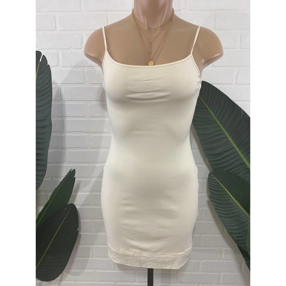 Express embroidered lace mini dress - Picture 7 of 8